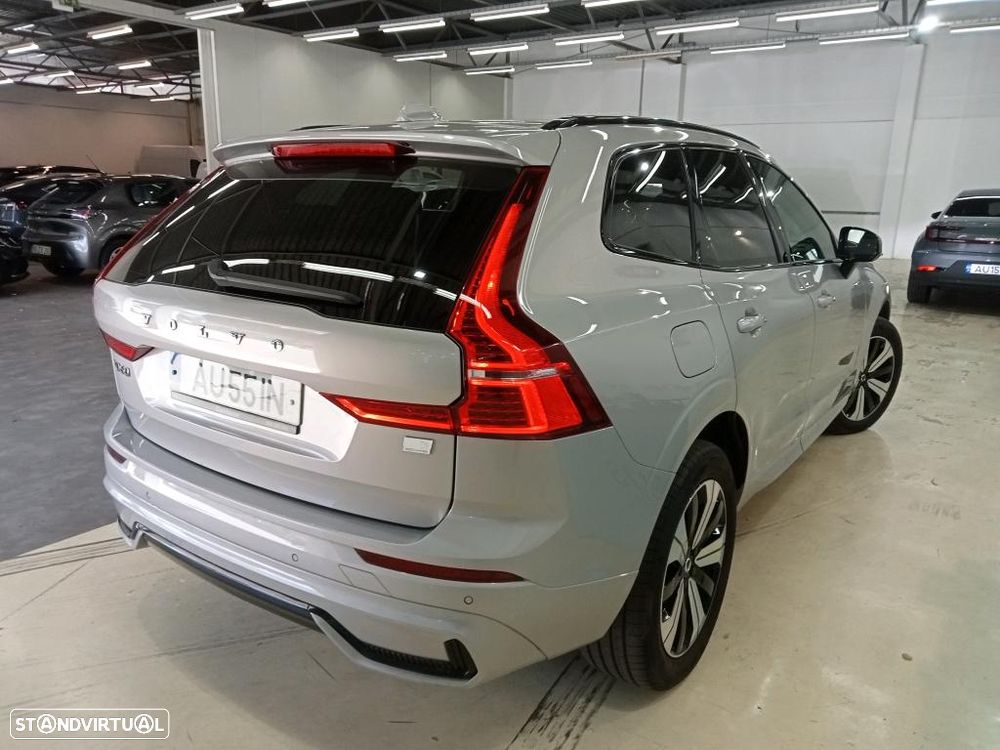 Volvo XC 60 2.0 T6 PHEV Plus Dark AWD - 4