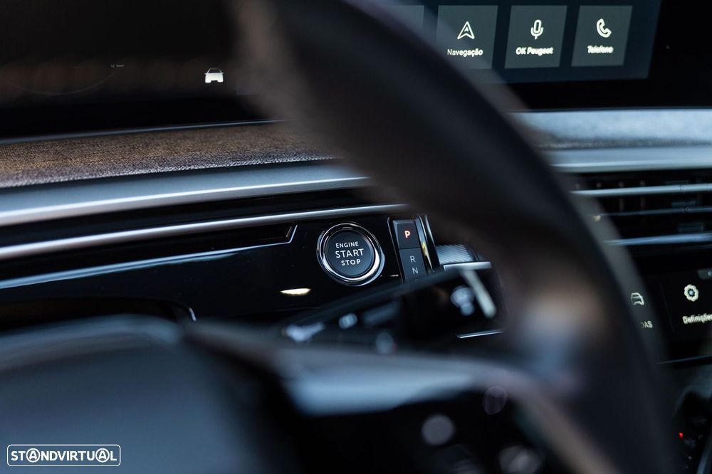 Peugeot 3008 Hybrid 136 e-DSC6 Allure - 24