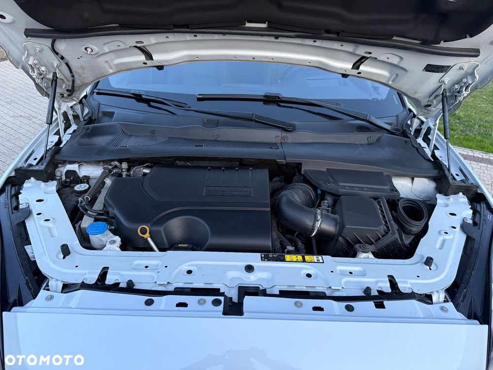 Jaguar E-Pace P250 AWD First Edition - 26