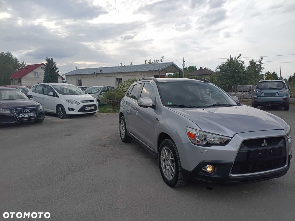 Mitsubishi ASX - 3
