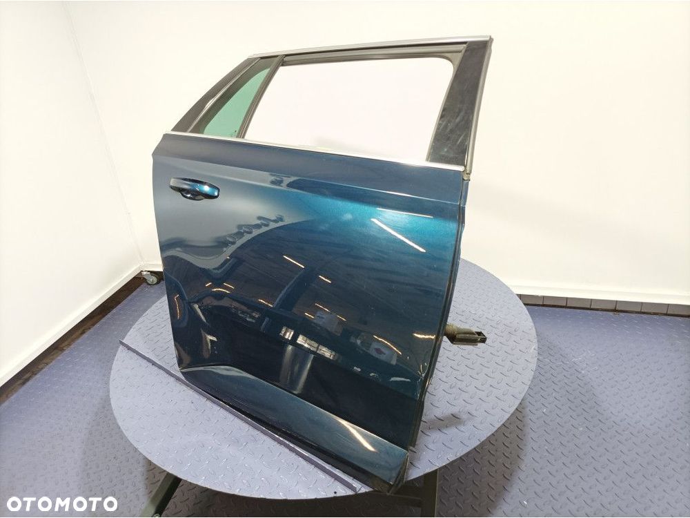 SKODA SUPERB III KOMBI 15- DRZWI TYŁ TYLNE PRAWE LW5Q - 2