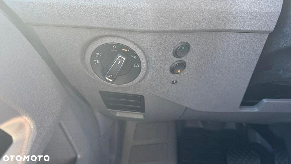 Volkswagen Crafter - 21
