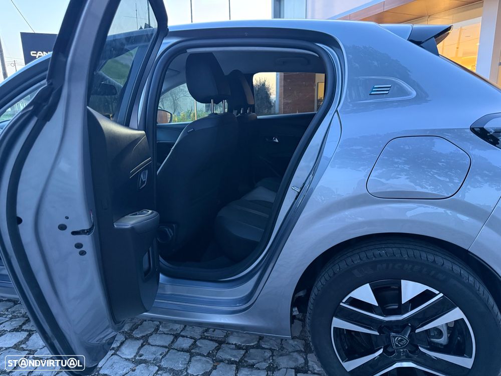 Peugeot e-208 51 kWh Allure - 41