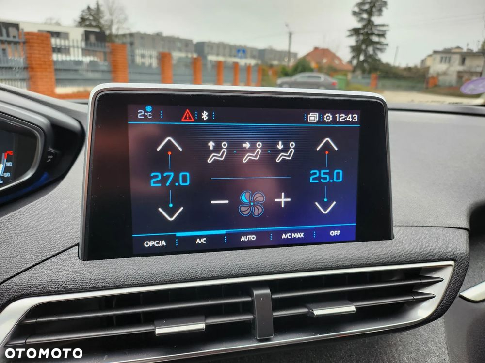 Peugeot 5008 1.2 PureTech Allure S&S - 38