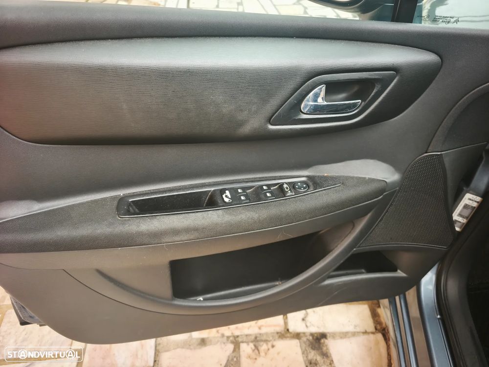 Citroën C4 1.6 HDi 110 VTR Pack - 13