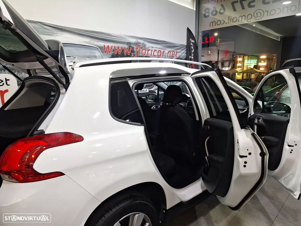 Peugeot 2008 82 VTI Allure - 13