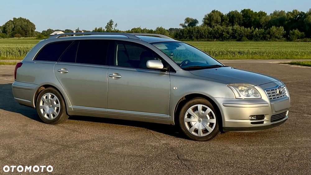 Toyota Avensis 1.8 VVT-i Sol - 14