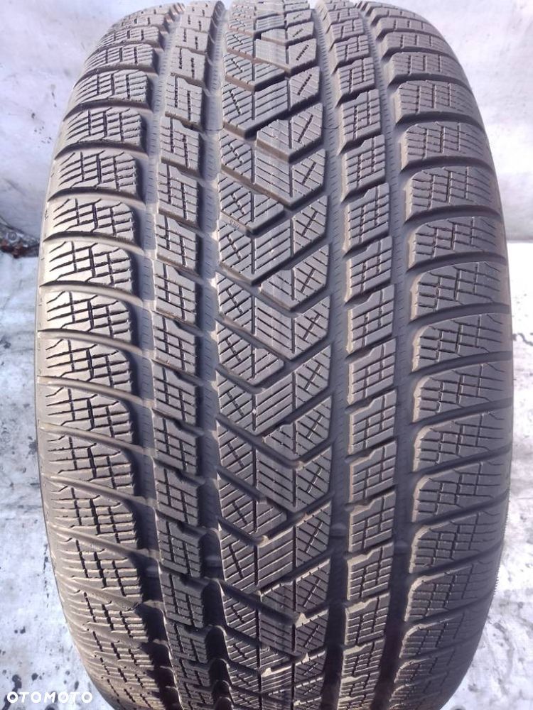 Pirelli Scorpion Winter 295/40 R21 111V 2023 7-7.5mm - 1