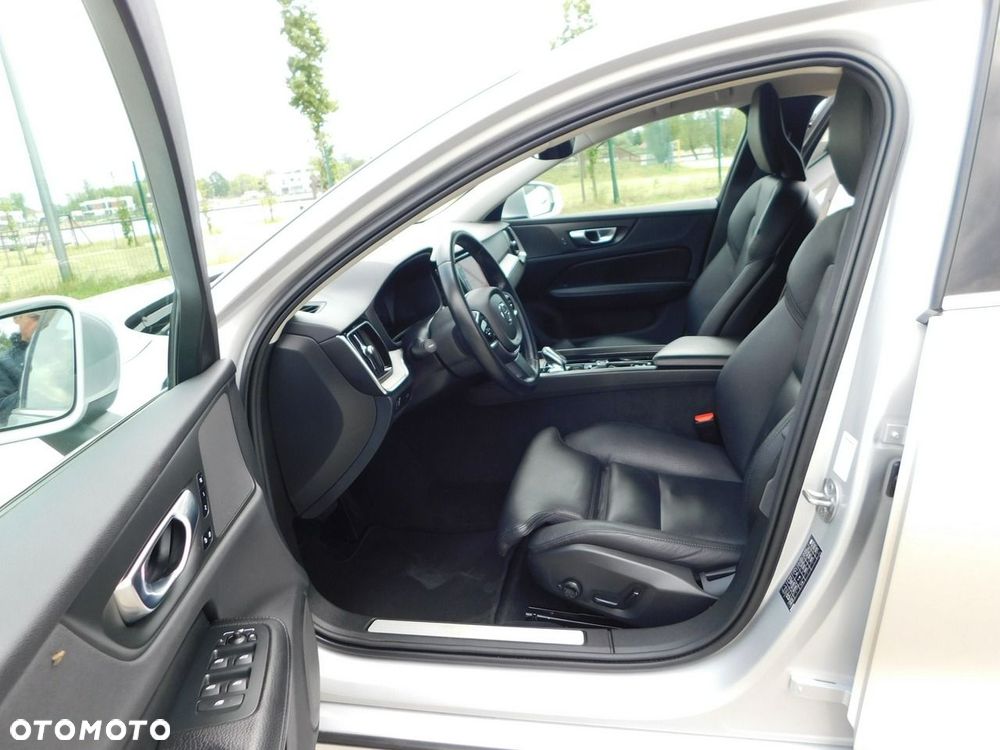 Volvo V60 - 15