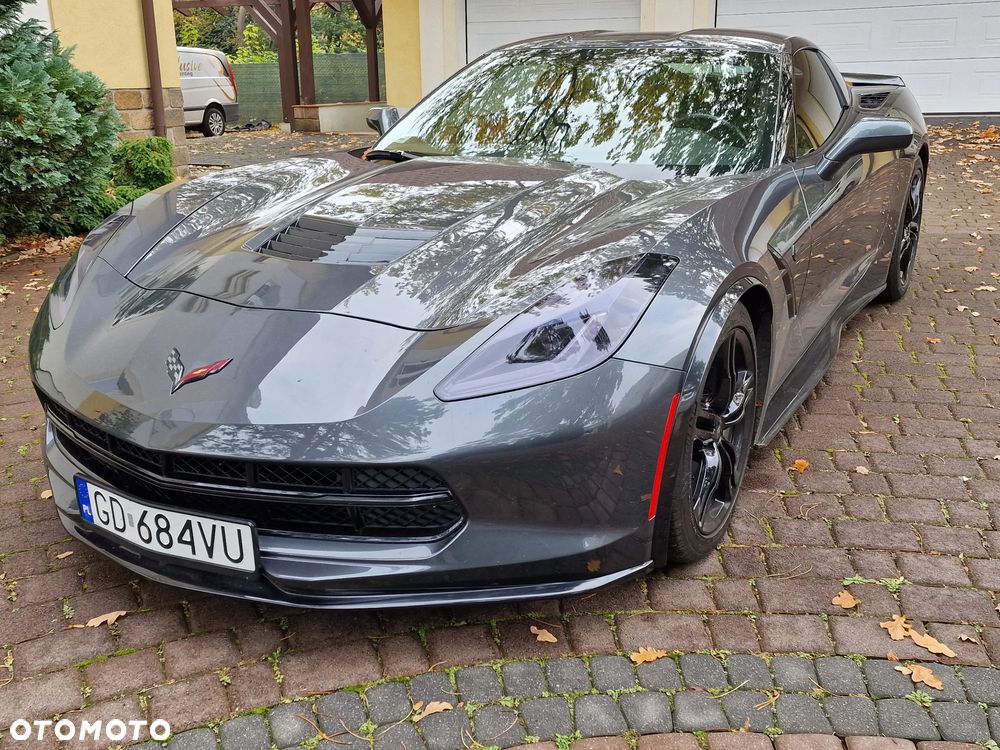 Chevrolet Corvette - 2