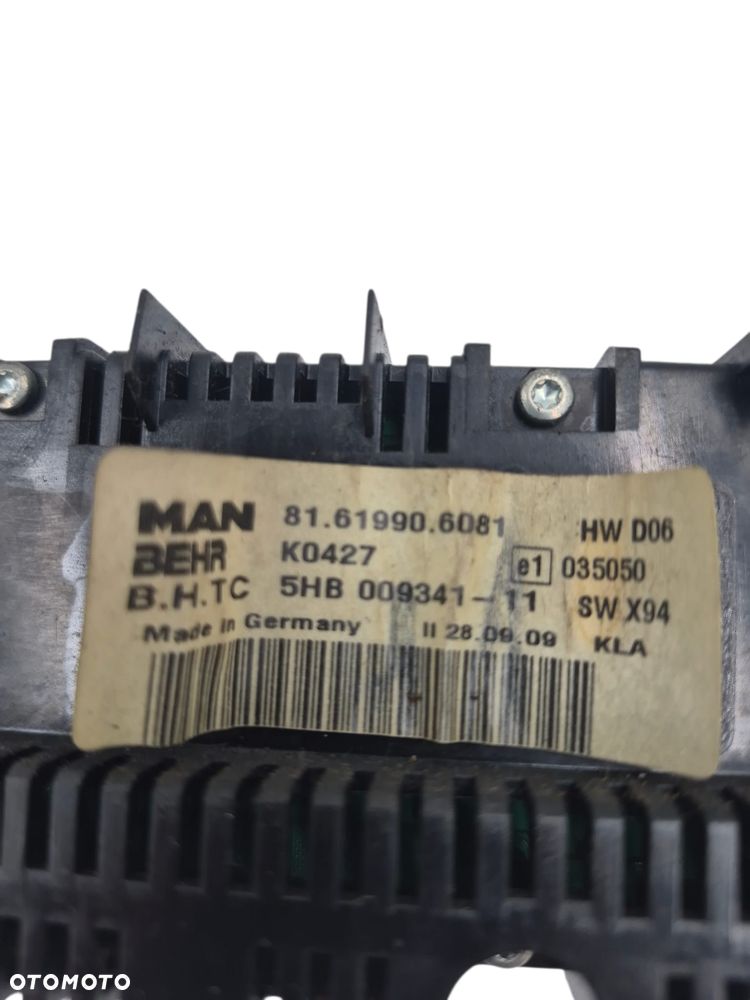 PANEL NAWIEWU KLIMATYZACJI MAN TGS TGX - 4