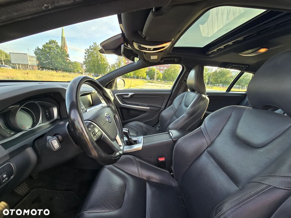 Volvo V60 D4 - 10