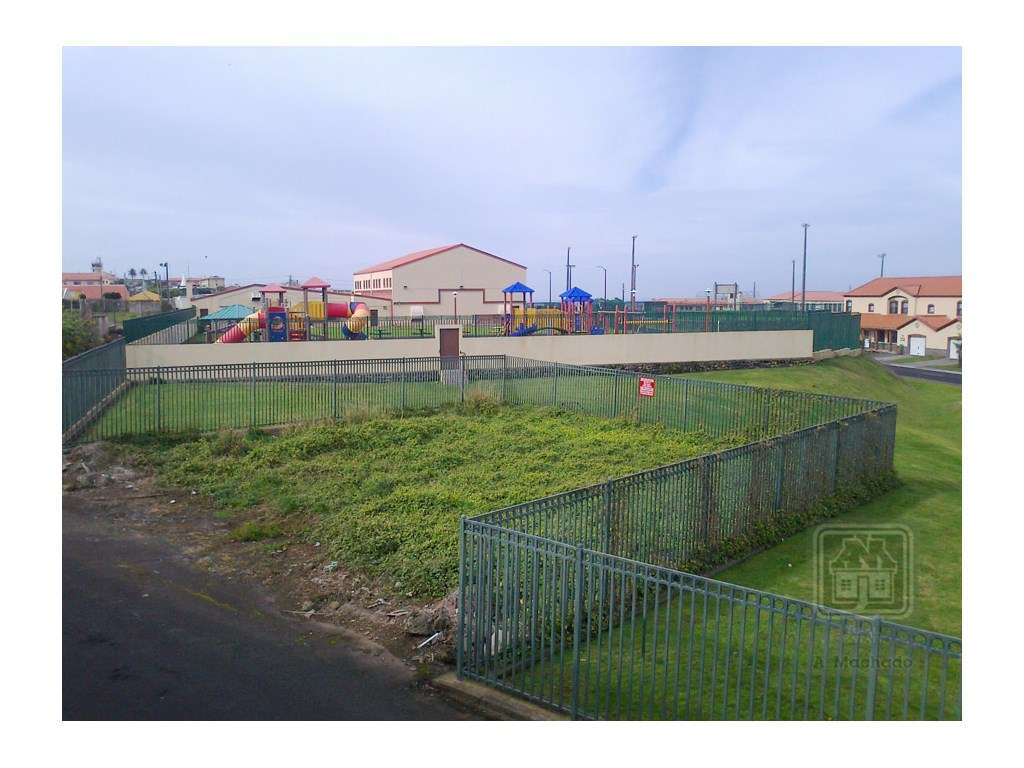 VENDA de LOTE para CONSTRUÇÃO - Santa Cruz, Praia da Vitória, Ilha ... - Grande imagem: 2/3