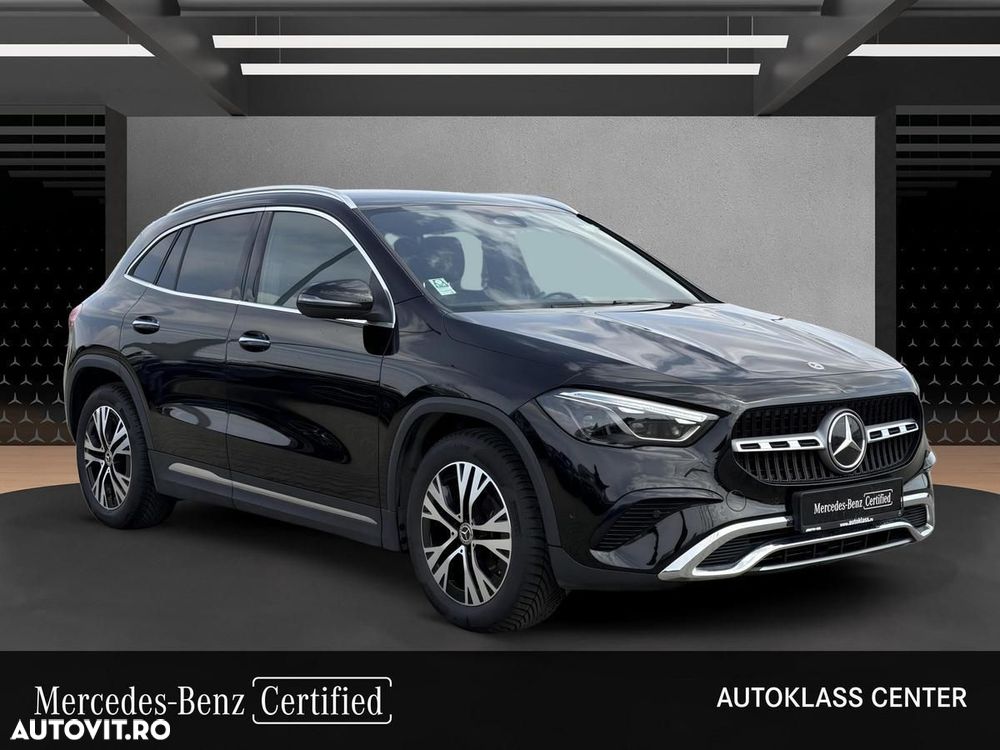 Mercedes-Benz GLA - 8