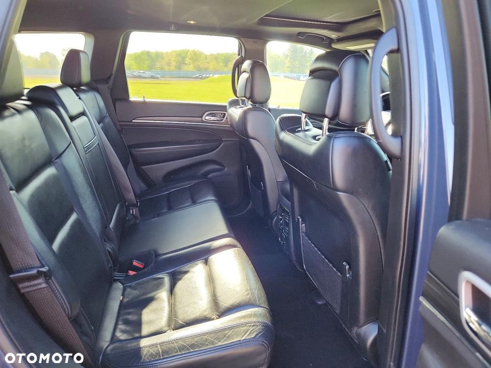 Jeep Grand Cherokee - 9