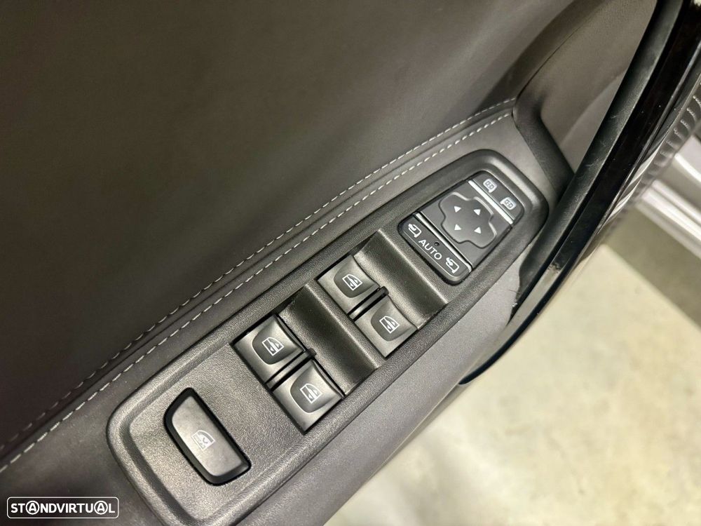 Mercedes-Benz T 180 d - 23