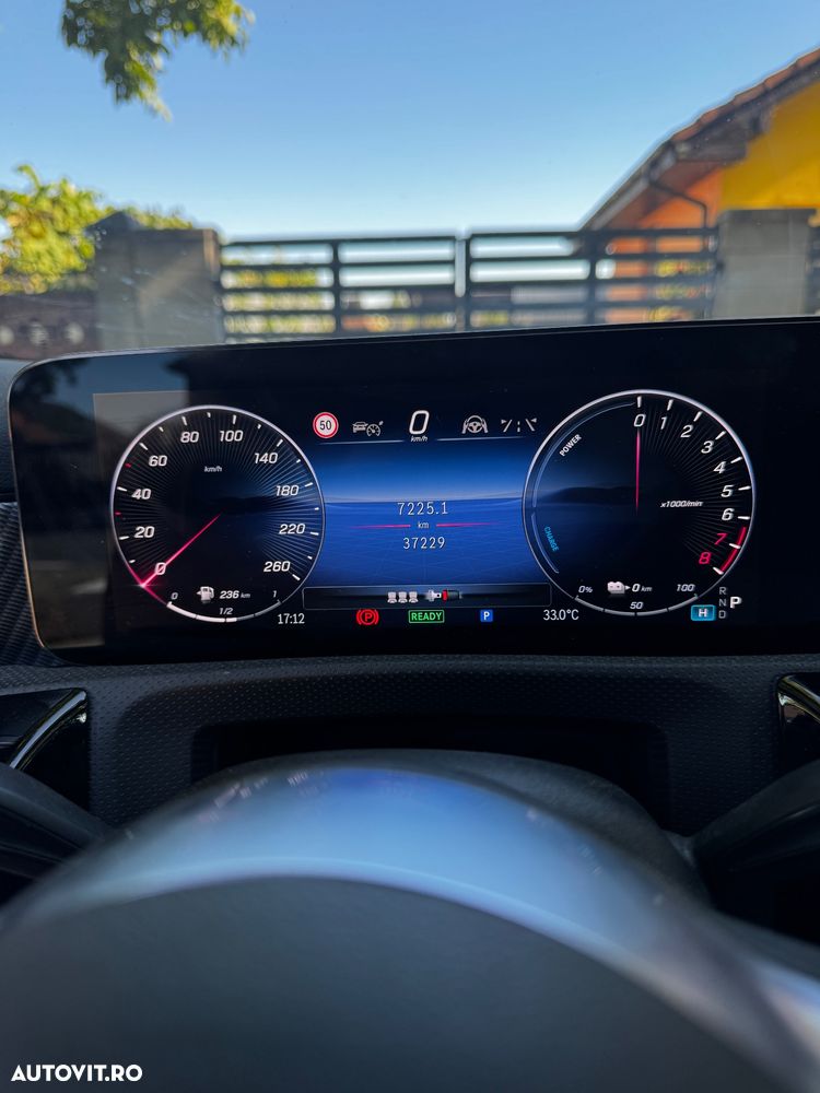 Mercedes-Benz A 250 e 8G-DCT - 5