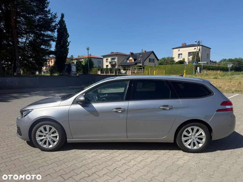 Peugeot 308 1.2 PureTech Active Pack S&S - 20