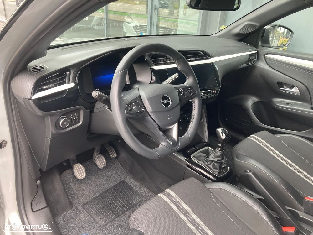 Opel Corsa 1.2 T GS - 16