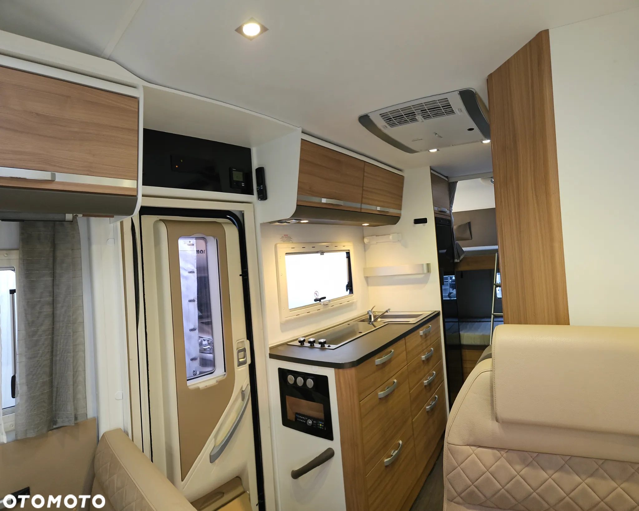 Adria CORAL XL 670 DK - 13