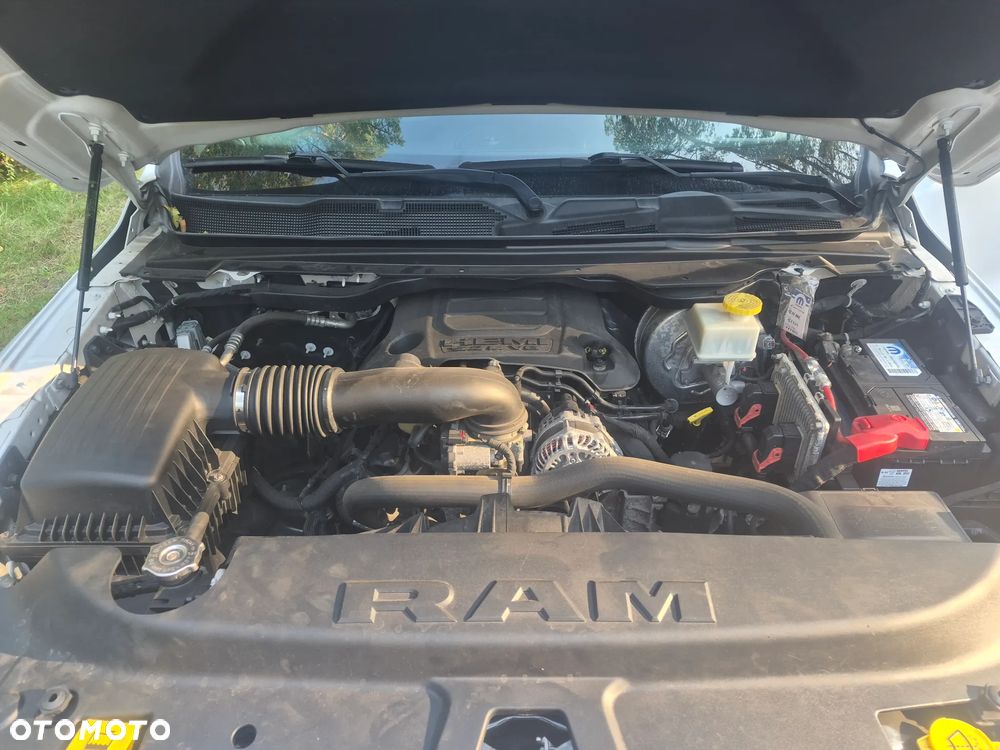 RAM 1500 - 29