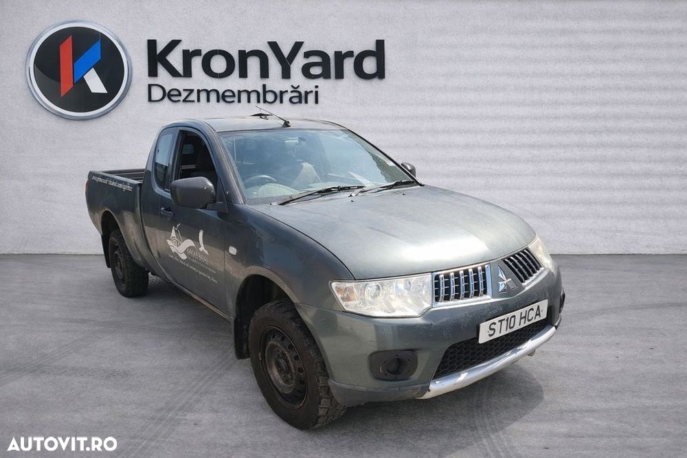 Dezmembrari dezmembrez  Mitsubishi L200 Facelift 2.5 Diesel 2010-2015  4D56 - 5