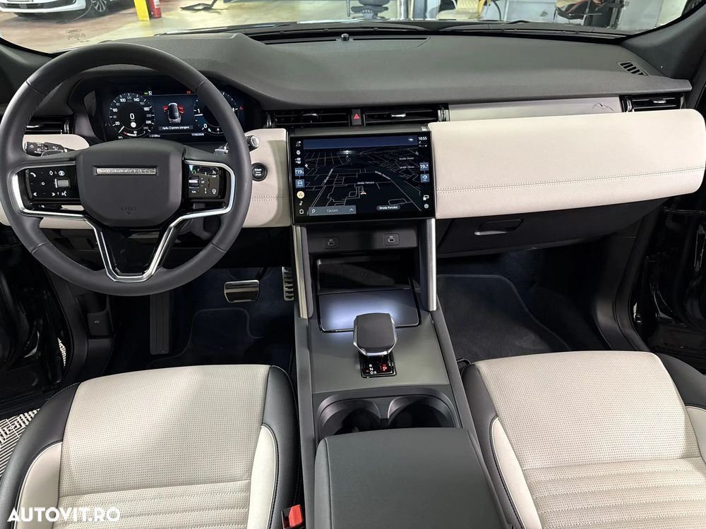 Land Rover Discovery Sport - 10