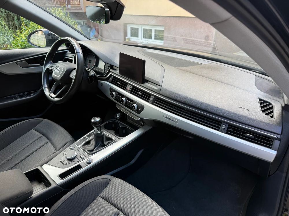 Audi A4 Avant 2.0 TDI quattro sport - 18
