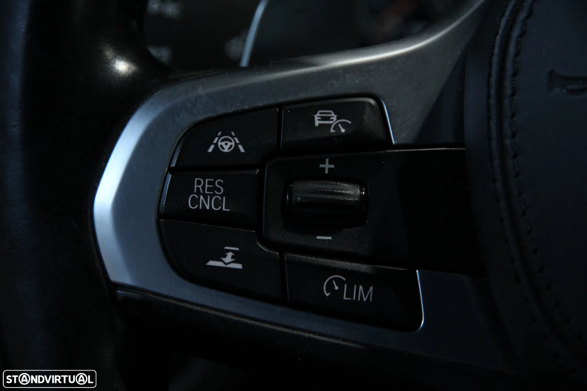 BMW 630 Gran Turismo d Pack M - 18