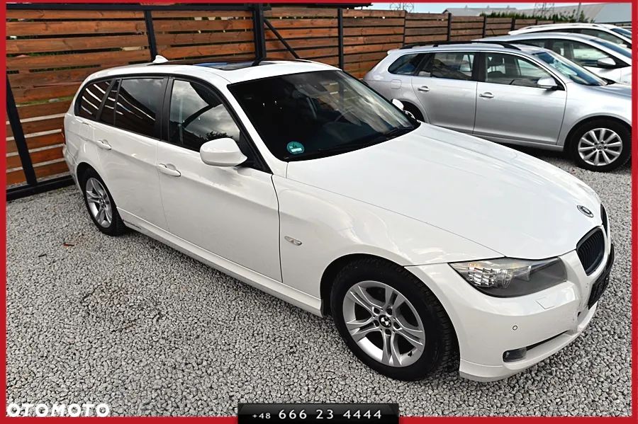BMW Seria 3 320d DPF Efficient Dynamics Edition Edition Exclusive - 8