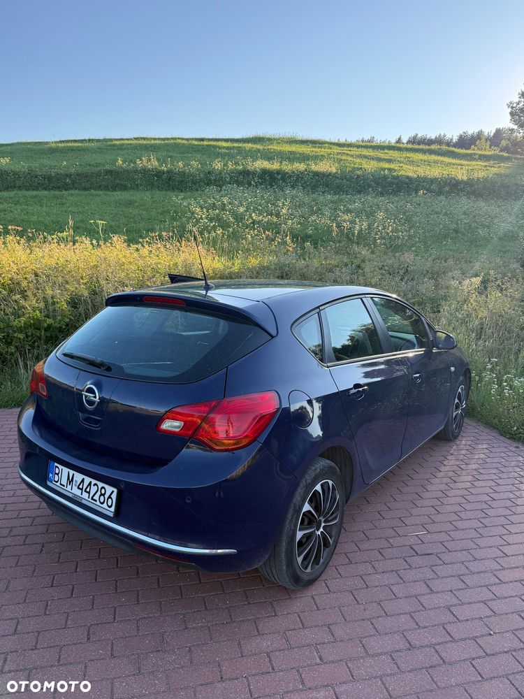 Opel Astra 1.6 CDTI DPF ecoFLEX Start/Stop Edition - 2