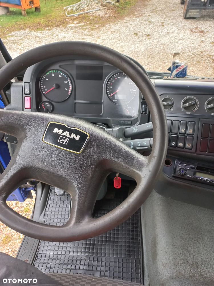 MAN TGM 4X4 18.240 KIPPER 3-STR. - 10