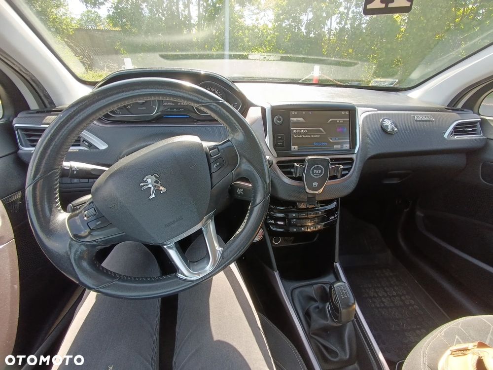 Peugeot 2008 - 23