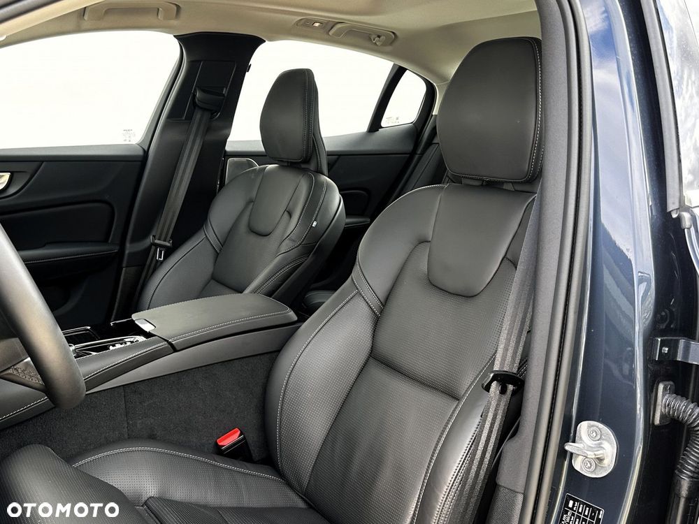 Volvo S60 - 24