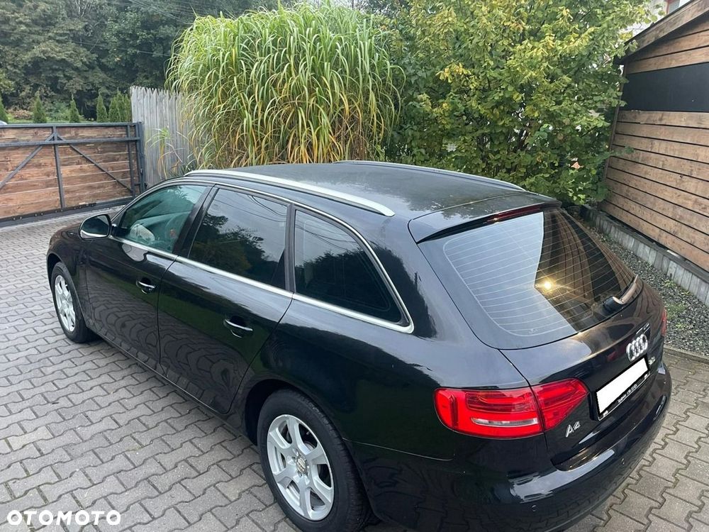 Audi A4 Avant - 6