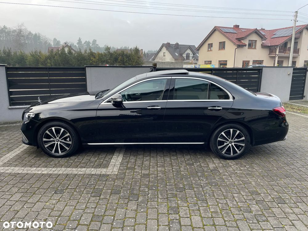 Mercedes-Benz Klasa E 220 d 4Matic 9G-TRONIC Exclusive - 10