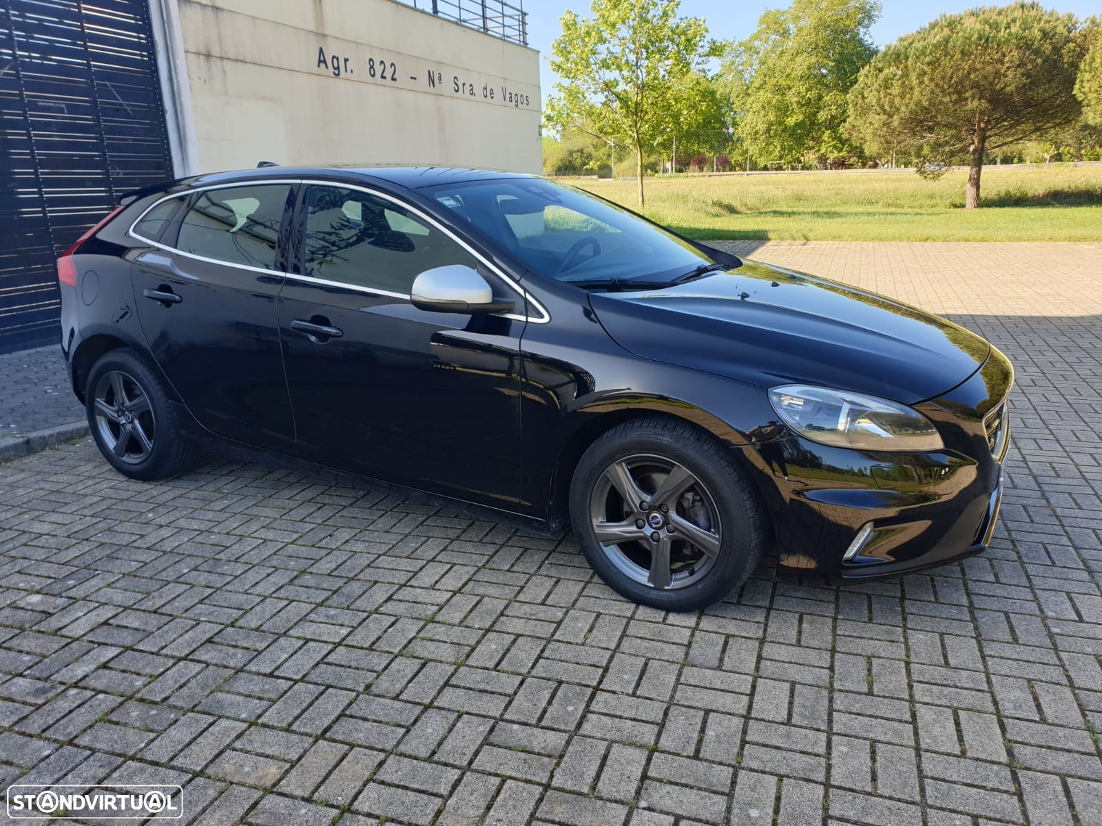 Volvo V40 2.0 D2 R-Design - 8