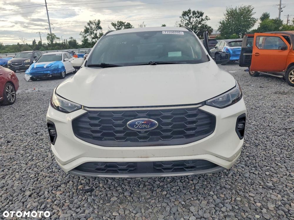 Ford Escape 2.0 EcoBoost AWD Titanium - 8