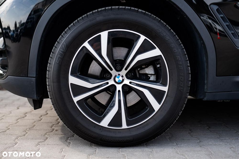 BMW X3 xDrive20d - 39