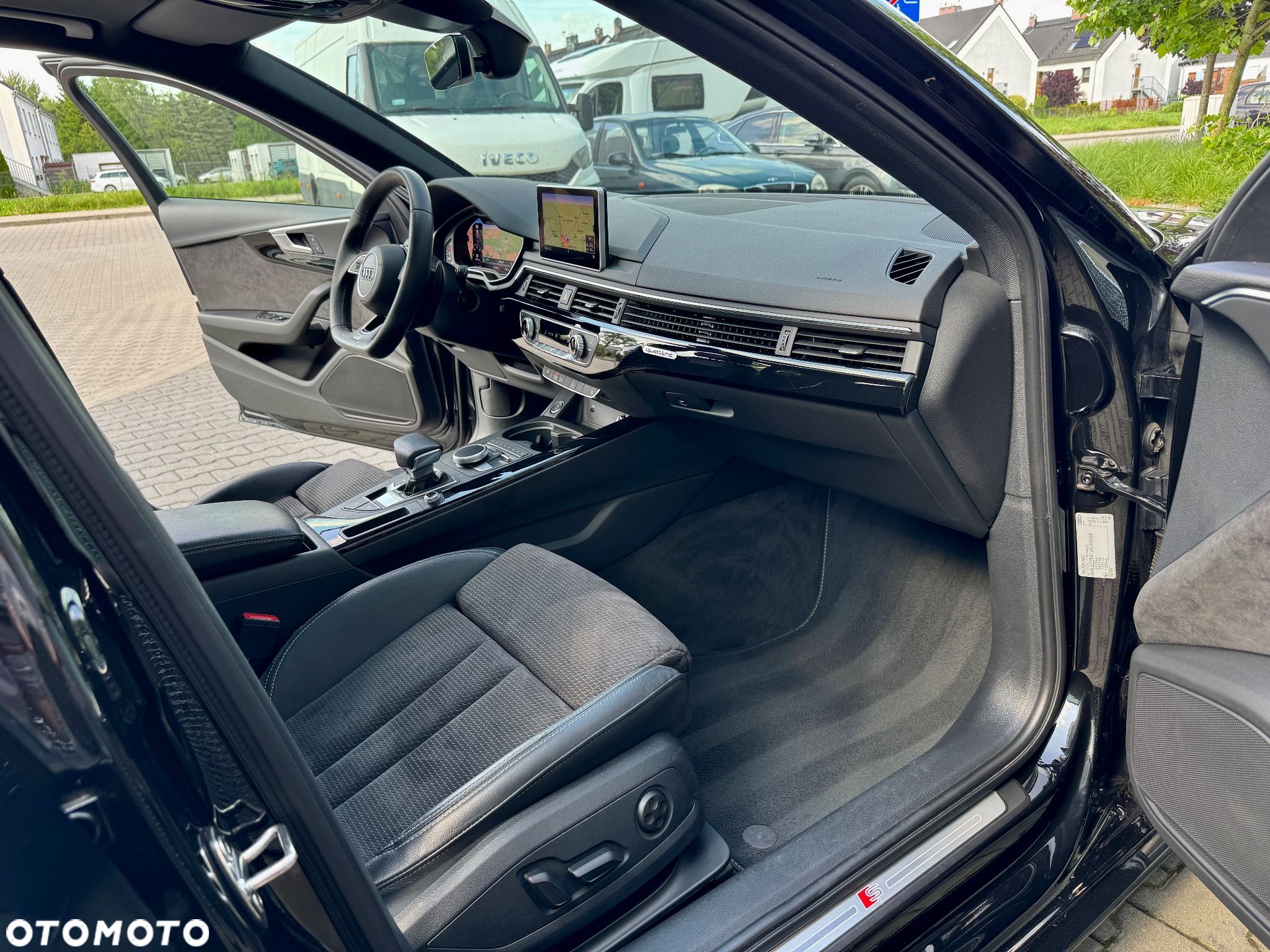 Audi A4 Avant 2.0 TDI S tronic quattro sport - 29