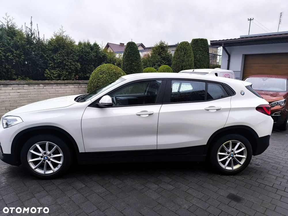 BMW X2 sDrive18i Advantage - 4