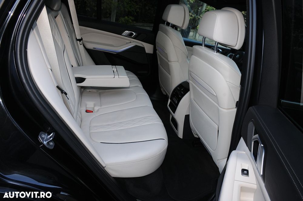 BMW X5 xDrive30d - 34