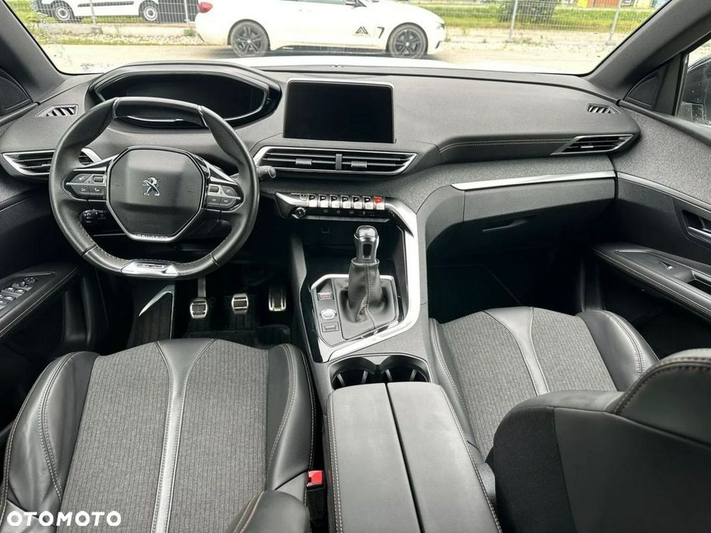 Peugeot 3008 - 9