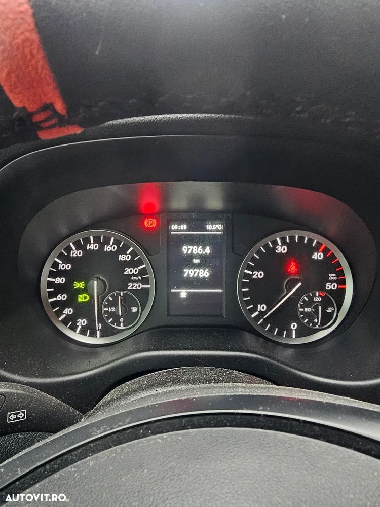 Mercedes-Benz Vito - 11