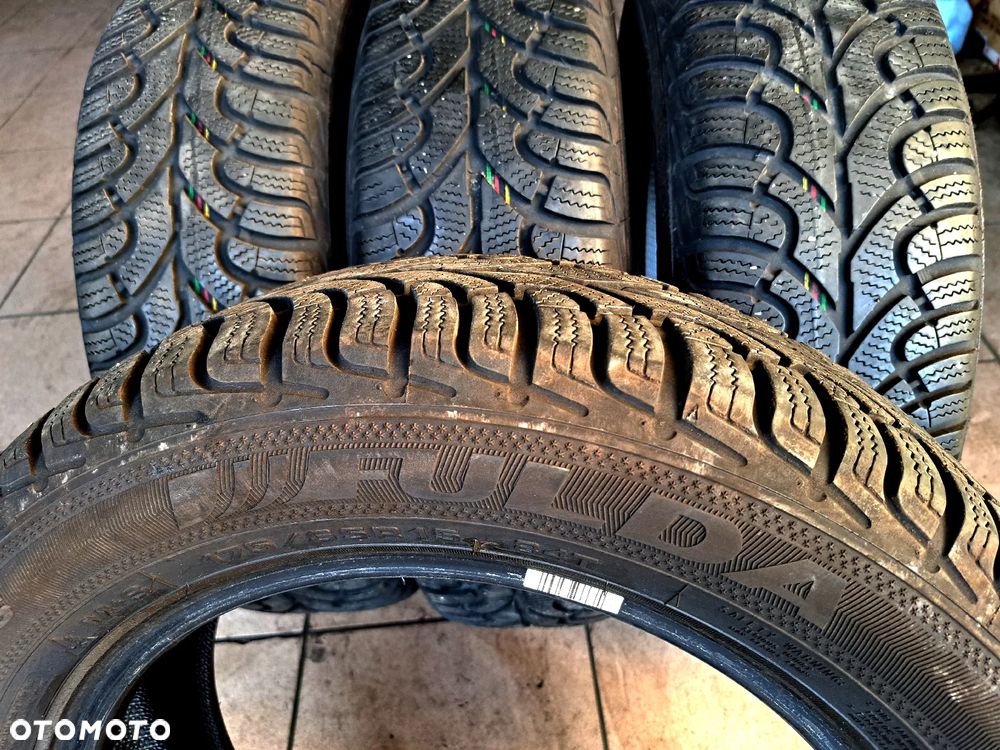 Toyota Yaris 1.0 Premium EU6 - 27