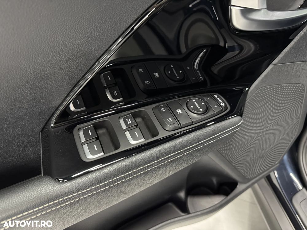 Kia Niro e-Niro 150 kW Vision - 14