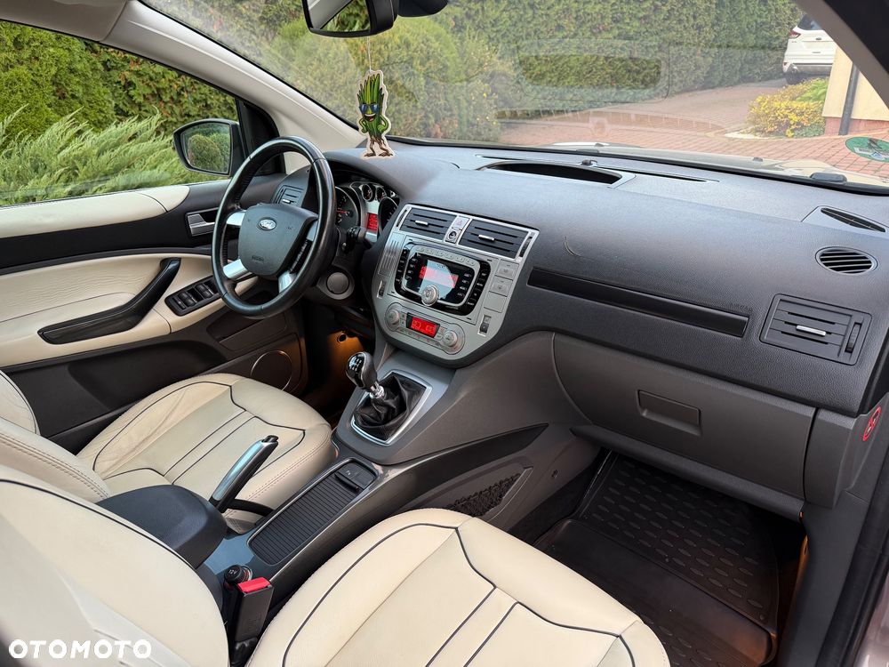 Ford Kuga 2.0 TDCi 4x4 Individual - 18