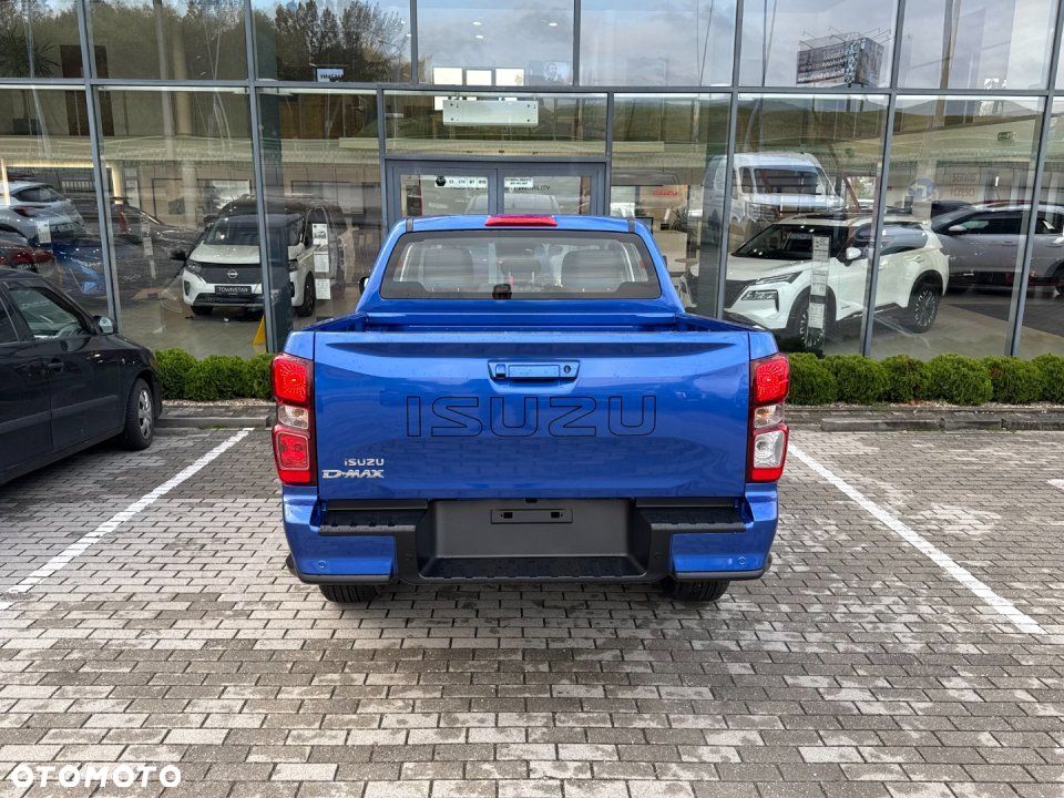 Isuzu D-Max - 4