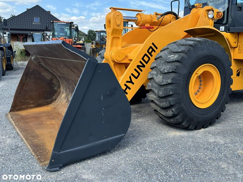 Hyundai HL770-7A - 8