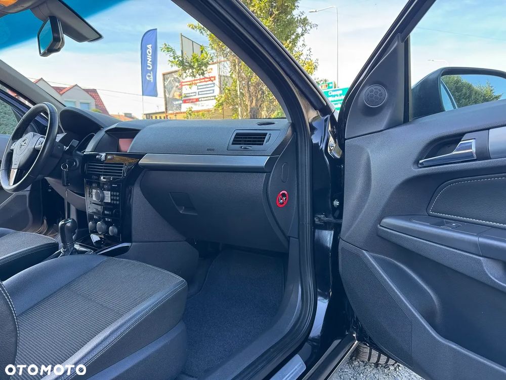 Opel Astra - 30